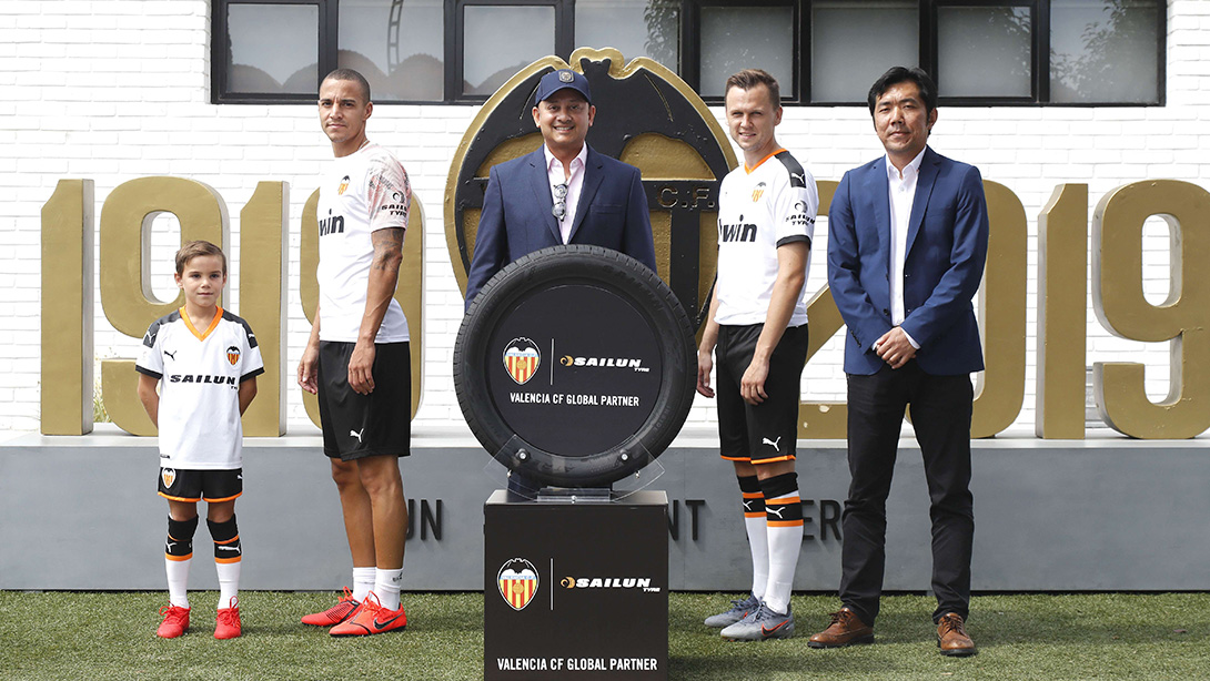 International 101: Valencia CF